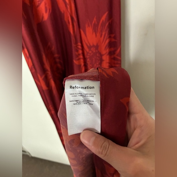 Reformation Red Satin Floral Scoop-Neck Midi Dress - Picture 5 of 6